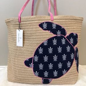 NWT Vera Bradley Seashore Tote in Sea Turtles